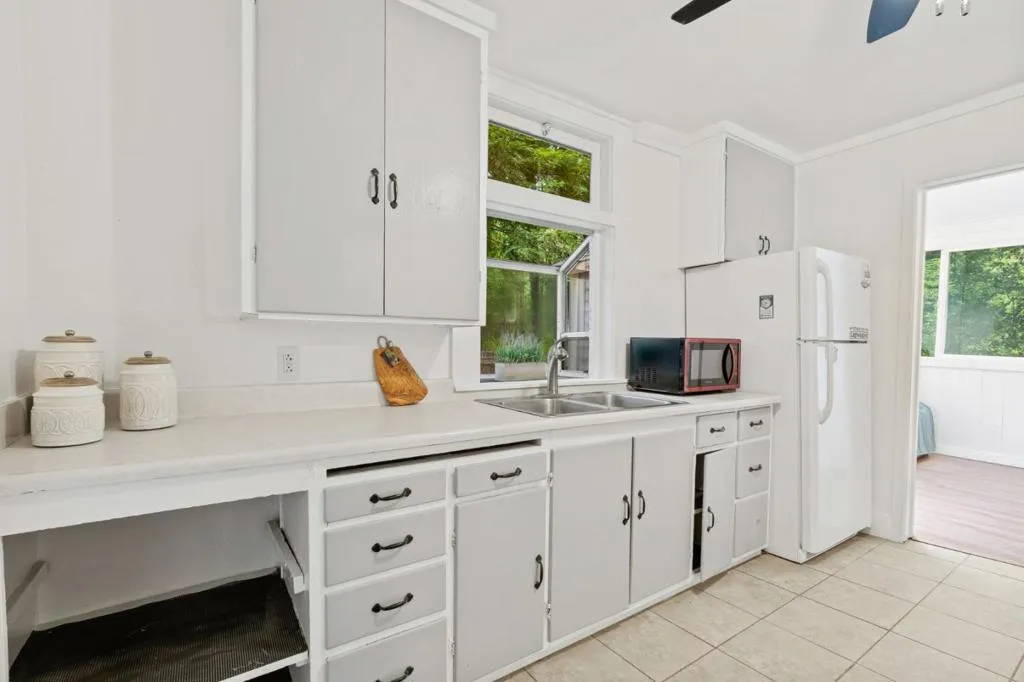 564 Lilac Avenue, Boulder Creek, California 95006 home-pic-28