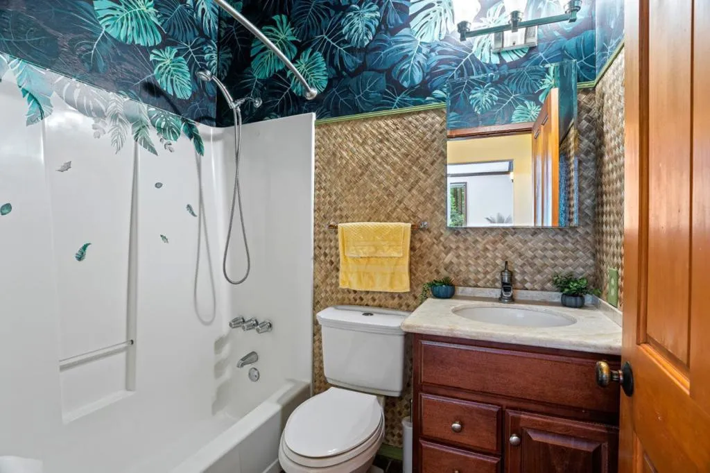 564 Lilac Avenue, Boulder Creek, California 95006 home-pic-12