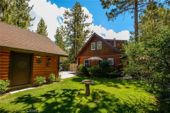 431 Dorset Drive, Big Bear City, California 92314