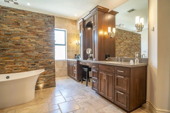 Dual Vanity