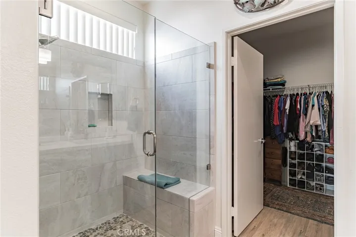 LOVELY REMODELED TILED SHOWER WITH SEAT