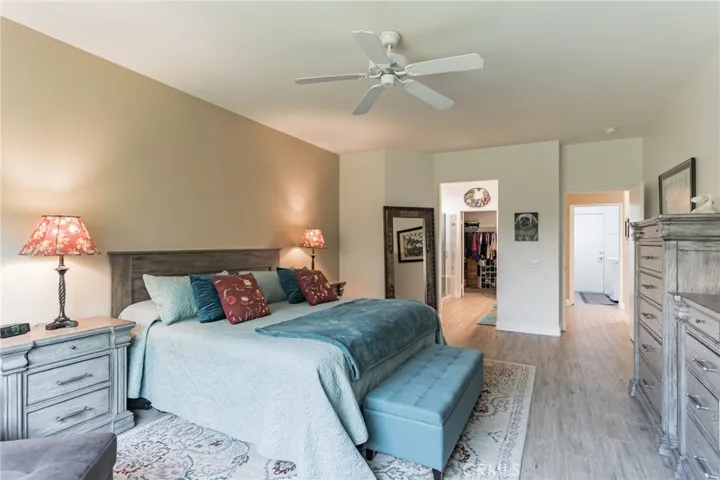 HUGE MASTER BEDROOM WITH EN SUITE
