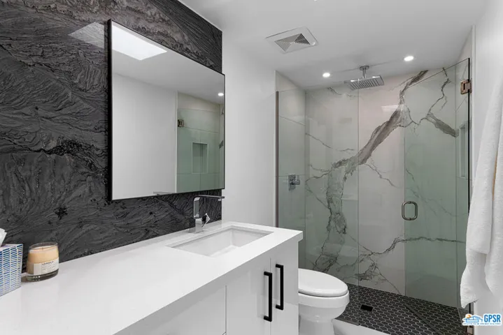1627 Paseo De La Palma, Palm Springs, California 92264