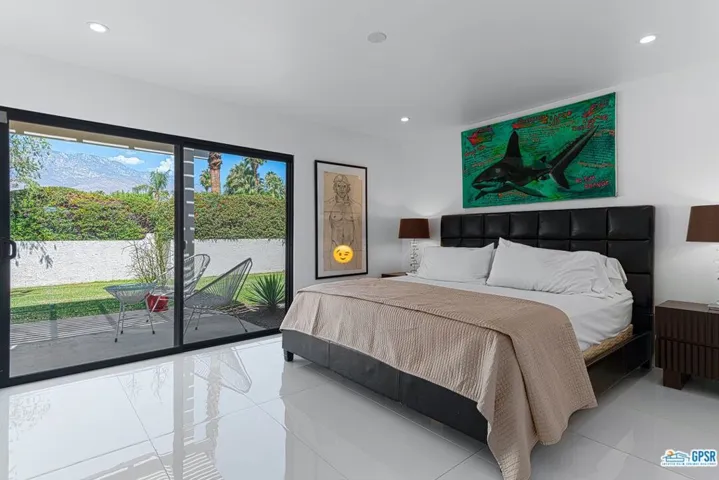 1627 Paseo De La Palma, Palm Springs, California 92264