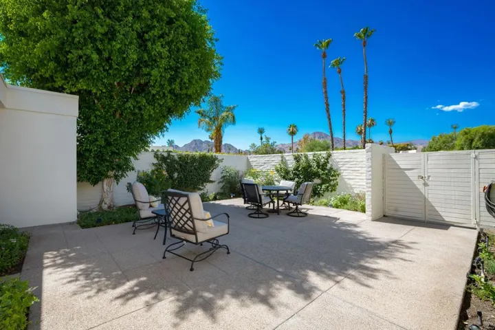 11-web-or-mls-MLWValleVista_2022_011