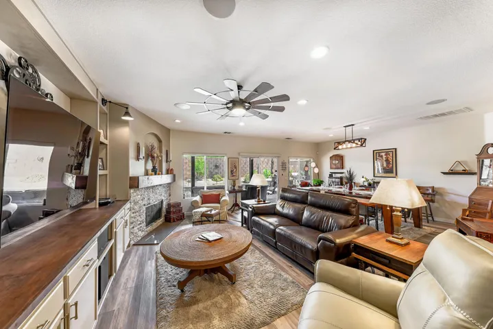 83164 Prairie Dunes Way-65