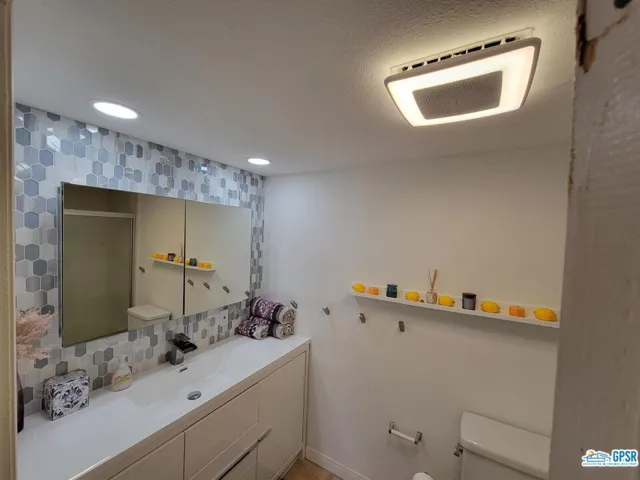 Guest bathroom