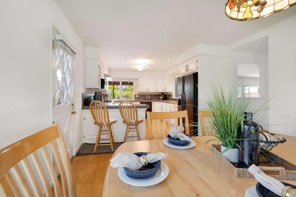 , California home-pic-10