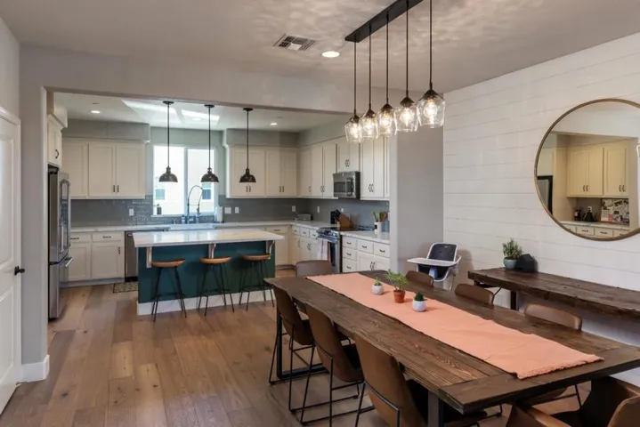 196 E Main Avenue, Morgan Hill, California 95037