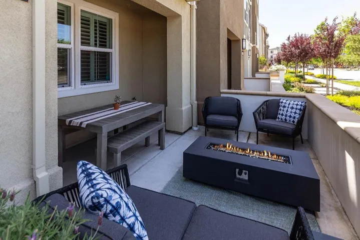 196 E Main Avenue, Morgan Hill, California 95037