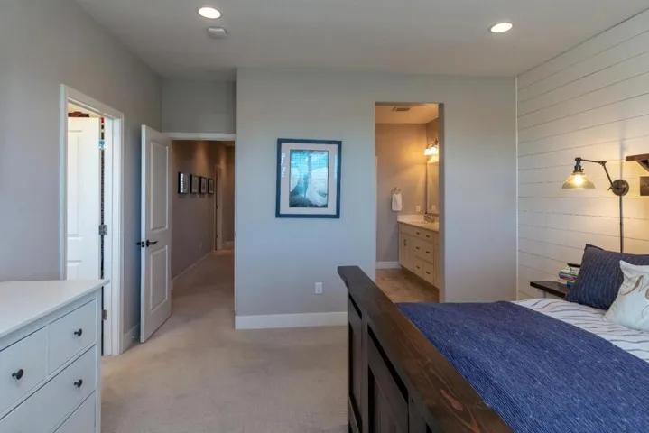 196 E Main Avenue, Morgan Hill, California 95037