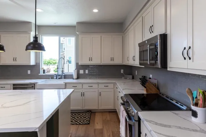 196 E Main Avenue, Morgan Hill, California 95037