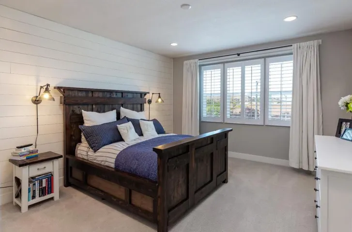 196 E Main Avenue, Morgan Hill, California 95037