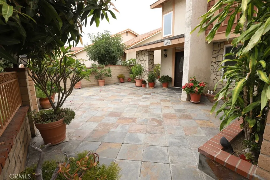 1150 N Brantford Street, Anaheim, California 92805 home-pic-24