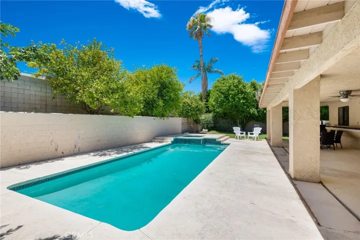 68685 Panorama Road, Cathedral City, California 92234