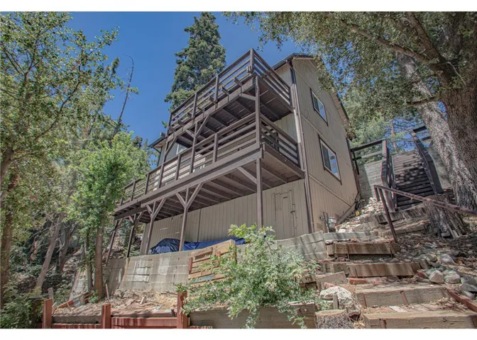 665 Sonoma Drive, Lake Arrowhead, California 92352