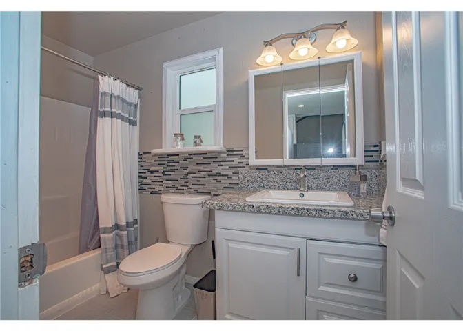 665 Sonoma Drive, Lake Arrowhead, California 92352
