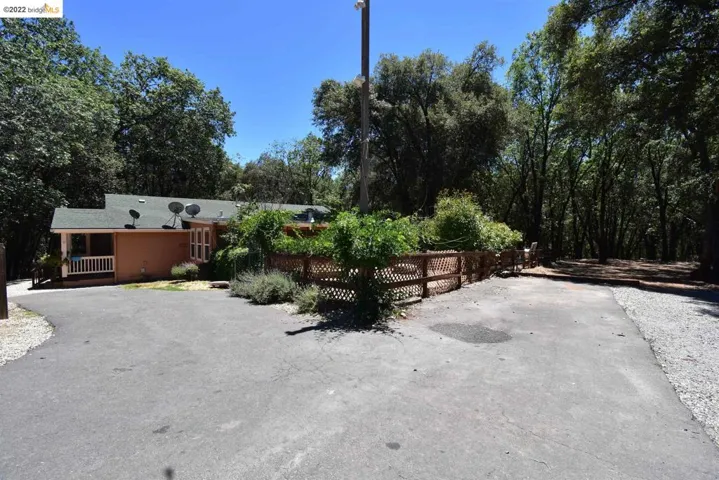 4198 Independence Rd, Mokelumne Hill, California 95248