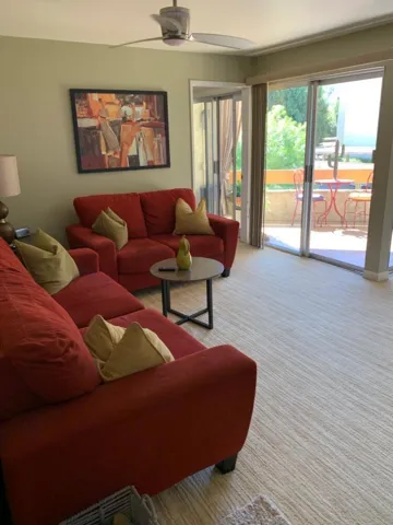 Light and Bright Living Room