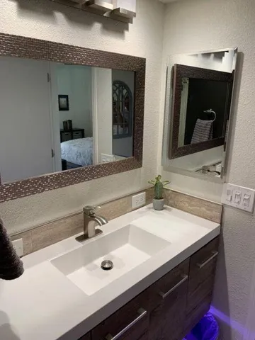 Large Vanity