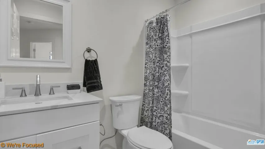 49305 Balada Court, La Quinta, California 92253