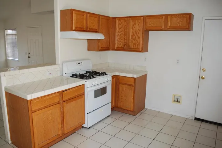 Kitchen 2