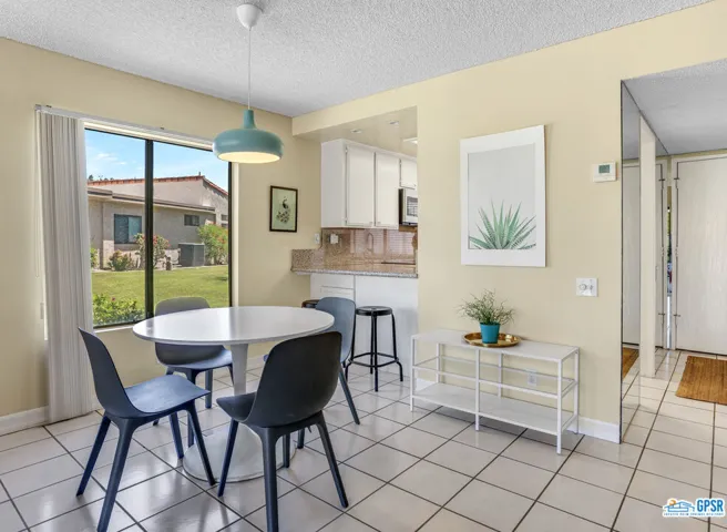 1279 Via Tenis, Palm Springs, California 92262