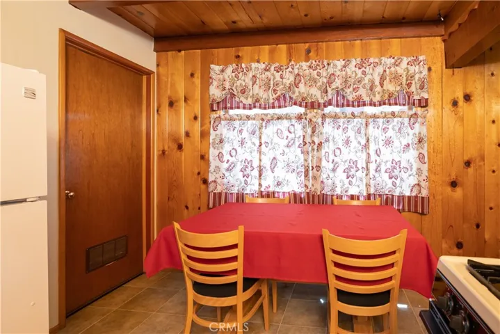 328 E Mojave Boulevard, Big Bear City, California 92314