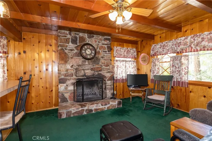 328 E Mojave Boulevard, Big Bear City, California 92314