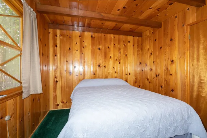 328 E Mojave Boulevard, Big Bear City, California 92314