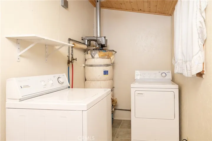328 E Mojave Boulevard, Big Bear City, California 92314