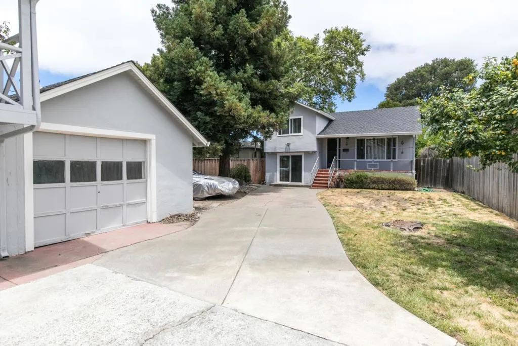734 Linden Avenue, Burlingame, California 94010 home-pic-11