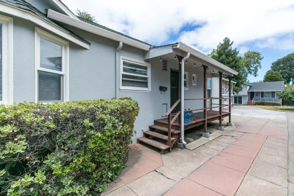 734 Linden Avenue, Burlingame, California 94010 home-pic-6