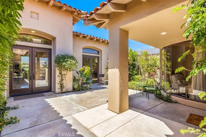 COURTYARD VIEW