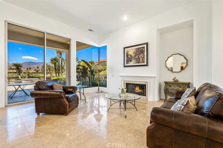 212 Loch Lomond Road, Rancho Mirage, California 92270
