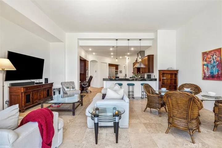 212 Loch Lomond Road, Rancho Mirage, California 92270