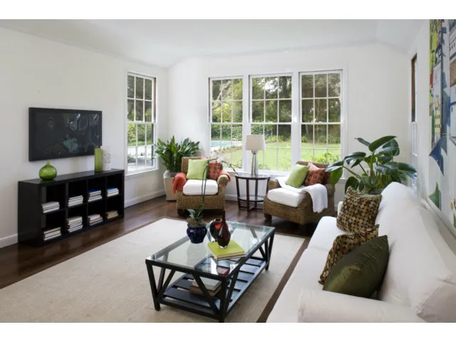 812 Irwin Drive, Hillsborough, California 94010