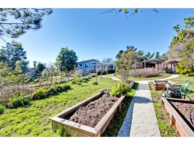 3386 Haas Drive, Aptos, California 95003