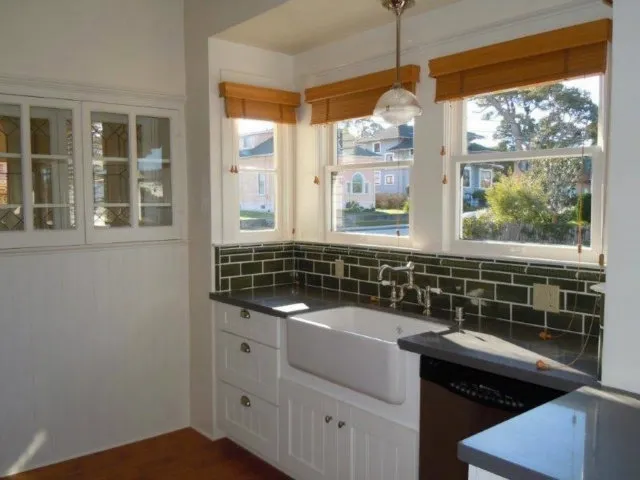 388 Central Avenue, Pacific Grove, California 93950