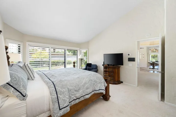 50-web-or-mls-JV_Palmer_0722_050
