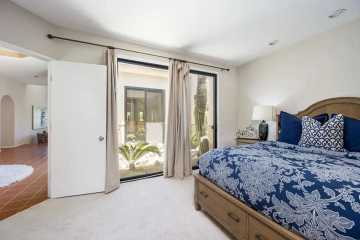 57-web-or-mls-JV_Palmer_0722_057