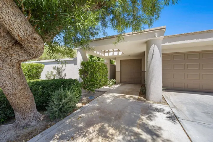 20-web-or-mls-JV_Palmer_0722_020
