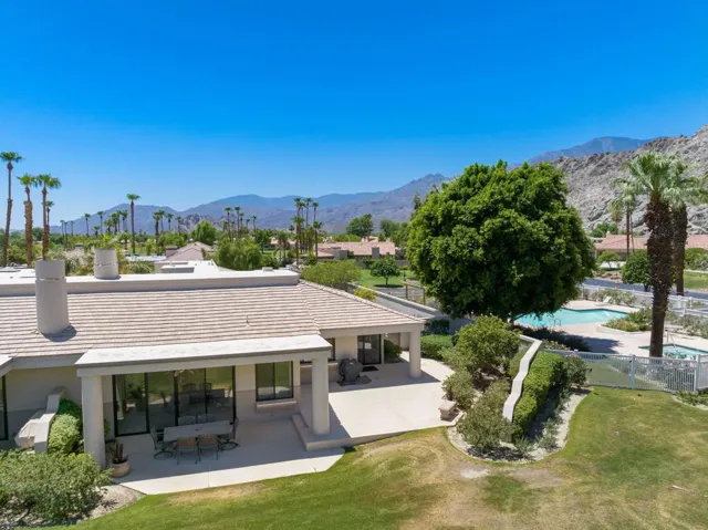8-web-or-mls-JV_Palmer_0722_008