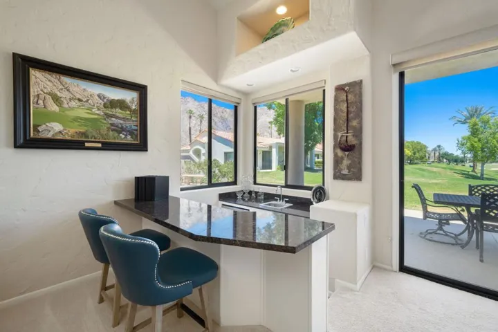 32-web-or-mls-JV_Palmer_0722_032
