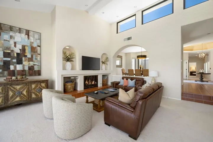 31-web-or-mls-JV_Palmer_0722_031