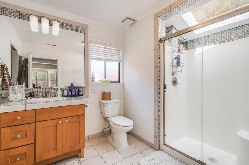 , California home-pic-11