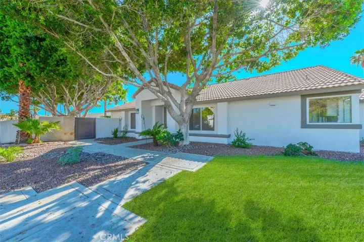 44630 San Clemente Circle, Palm Desert, California 92260
