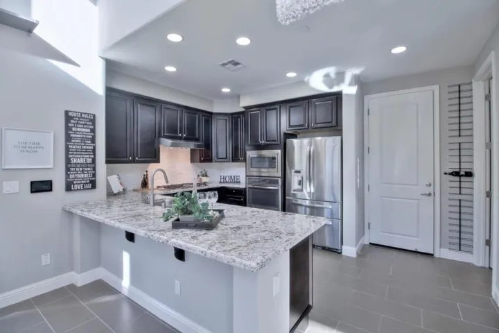 1087 E Duane Avenue, Sunnyvale, California 94085