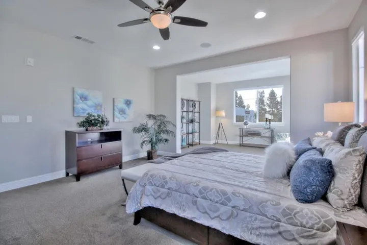 1087 E Duane Avenue, Sunnyvale, California 94085