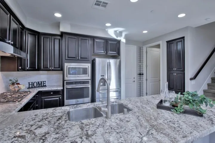1087 E Duane Avenue, Sunnyvale, California 94085